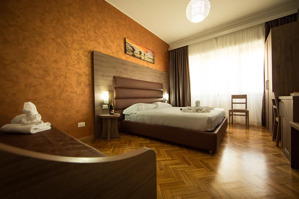 Bed & Breakfast Love Of